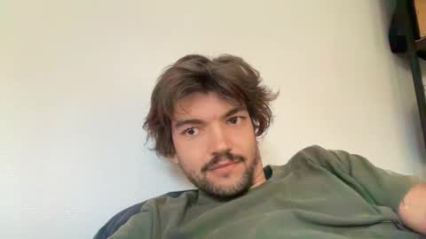 just_a_guy_with_a_big_cock online show from 10/07/25, 08:33