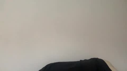 Snapshot of just_a_guy_with_a_big_cock chatting on 10/29/25, 11:23 just_a_guy_with_a_big_cock online show from 10/29/25, 11:23