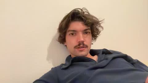 Snapshot of just_a_guy_with_a_big_cock chatting on 11/02/25, 07:05 just_a_guy_with_a_big_cock online show from 11/02/25, 07:05