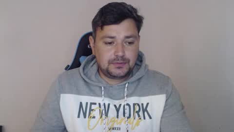 Alex online show from 10/28/25, 11:14