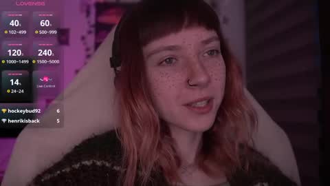Julia online show from 03/08/25, 04:45