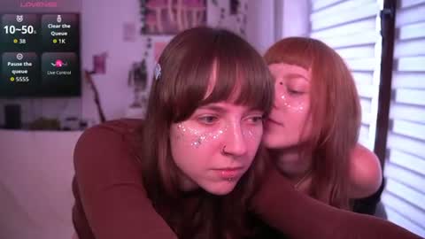 Julia online show from 07/21/26, 05:04