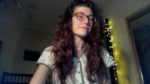 Snapshot of just_curly_ginger chatting on 03/30/26, 10:22 Ginger Curly online show from 03/30/26, 10:22