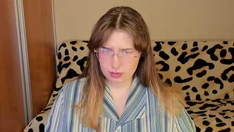 Nika and Mark online show from 07/25/26, 07:55
