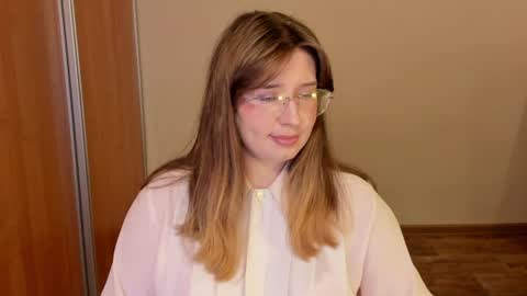 Nika and Mark online show from 07/28/26, 04:39