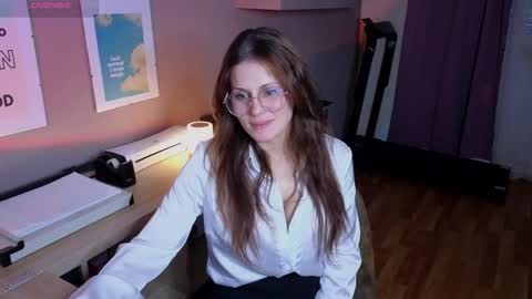 just_honey4u online show from 09/18/25, 01:46