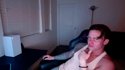 Snapshot of just_jayyyyy chatting on 01/22/25, 05:37 BlueEyedJayy online show from 01/22/25, 05:37