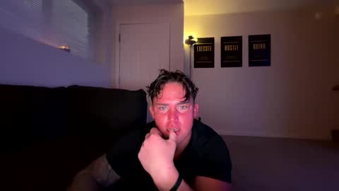 Snapshot of just_jayyyyy chatting on 04/25/26, 03:42 BlueEyedJayy online show from 04/25/26, 03:42