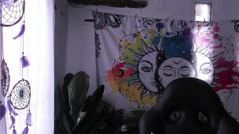 Snapshot of just_katiex chatting on 02/05/25, 09:40 Sofia online show from 02/05/25, 09:40