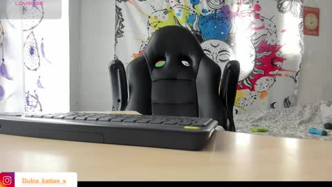 Snapshot of just_katiex chatting on 02/27/25, 06:09 Sofia online show from 02/27/25, 06:09