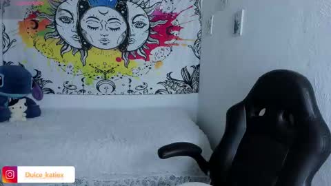 Sofia online show from 12/16/25, 12:32