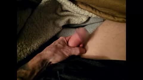 Snapshot of just_looking_for_you chatting on 01/05/25, 09:03 just_looking_for_you online show from 01/05/25, 09:03