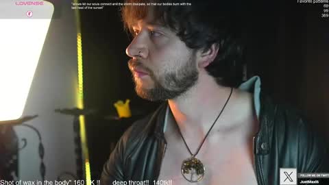 Snapshot of just_your_dreamboy chatting on 11/04/25, 11:59 Maxi online show from 11/04/25, 11:59