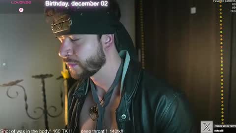 Snapshot of just_your_dreamboy chatting on 11/16/25, 11:43 Maxi online show from 11/16/25, 11:43