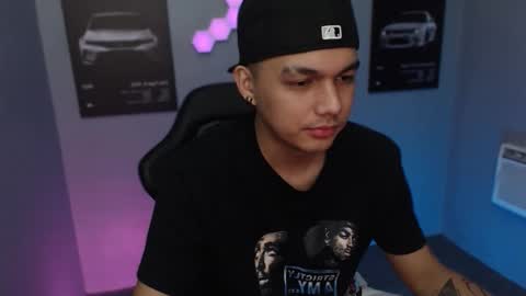 Snapshot of justagamerxxx chatting on 10/03/25, 09:23 Rhys online show from 10/03/25, 09:23