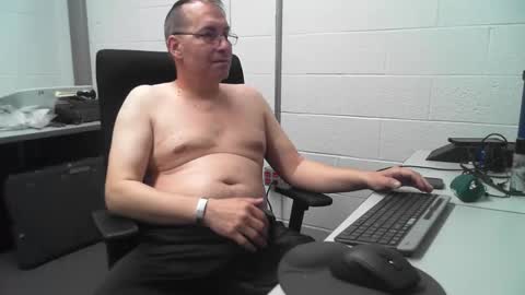 Snapshot of justatoysoldier1973 chatting on 05/16/26, 09:46 Just a Toy Soldier online show from 05/16/26, 09:46