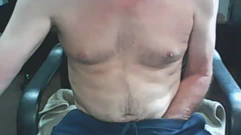 Snapshot of justbobthebuilder chatting on 06/04/26, 01:17 Its just Bob online show from 06/04/26, 01:17