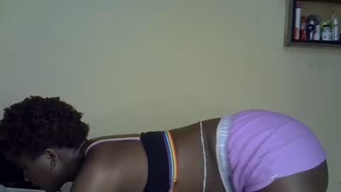 justforyou2030 online show from 10/12/25, 09:03