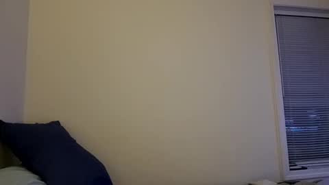 Snapshot of justicefreshout chatting on 10/25/25, 07:49 justicefreshout online show from 10/25/25, 07:49