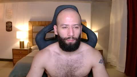 Justin online show from 11/30/25, 02:37