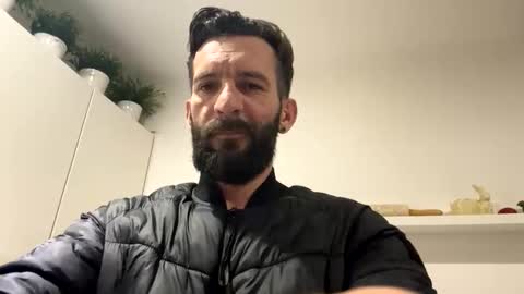 Justin online show from 10/18/25, 06:48