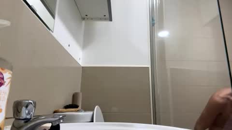 Justin online show from 10/20/25, 06:03