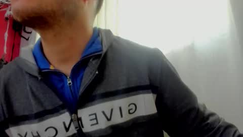 Snapshot of justin_jazmin chatting on 10/13/25, 01:55 JUSTIN Y JAZMIN online show from 10/13/25, 01:55