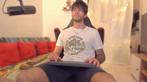 Diego online show from 12/13/25, 09:09