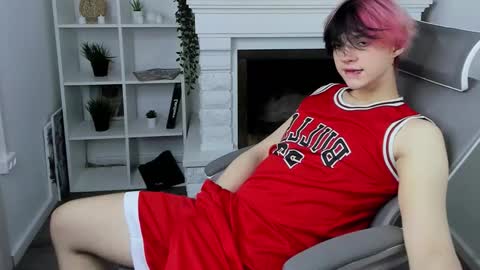 JUSTIN online show from 09/21/25, 08:21