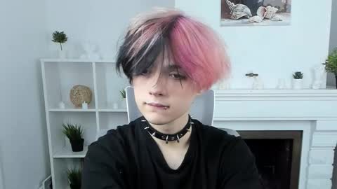 JUSTIN online show from 09/28/25, 08:36