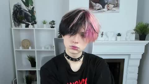 JUSTIN online show from 10/02/25, 08:27