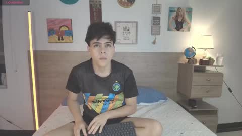 Snapshot of justinbiler chatting on 09/20/25, 12:39 Justin online show from 09/20/25, 12:39