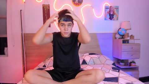 Snapshot of justinbiler chatting on 10/20/25, 12:49 Justin online show from 10/20/25, 12:49