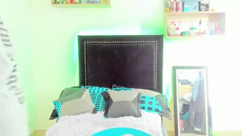 Justine online show from 11/11/25, 12:27