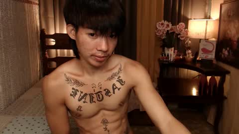 Snapshot of justine_hunk chatting on 12/22/24, 06:59 justine_hunk online show from 12/22/24, 06:59