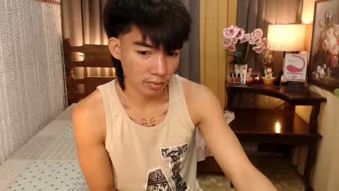 Snapshot of justine_hunk chatting on 12/31/24, 03:20 justine_hunk online show from 12/31/24, 03:20
