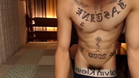 Snapshot of justine_hunk chatting on 01/11/25, 03:55 justine_hunk online show from 01/11/25, 03:55