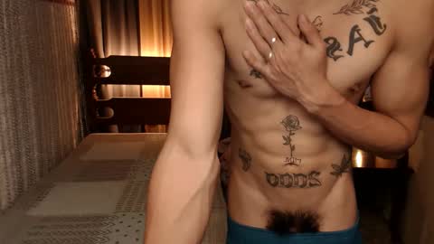 Snapshot of justine_hunk chatting on 02/03/25, 03:31 justine_hunk online show from 02/03/25, 03:31