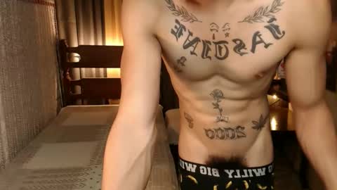 Snapshot of justine_hunk chatting on 02/24/25, 06:27 justine_hunk online show from 02/24/25, 06:27