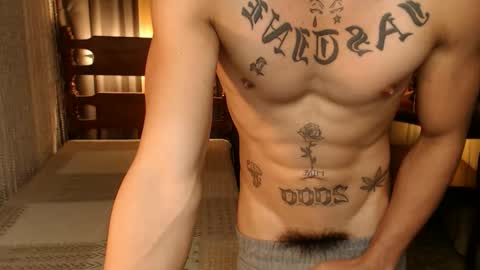 Snapshot of justine_hunk chatting on 03/10/25, 10:15 justine_hunk online show from 03/10/25, 10:15