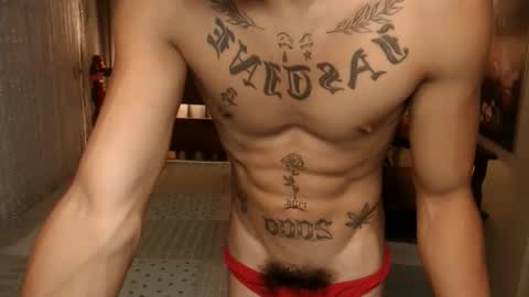 Snapshot of justine_hunk chatting on 12/04/25, 04:44 justine_hunk online show from 12/04/25, 04:44