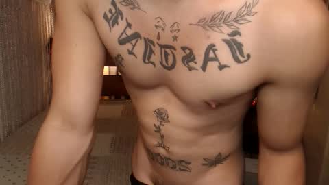 justine_hunk online show from 06/04/26, 06:08