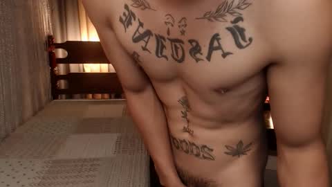 justine_hunk online show from 06/11/26, 04:54