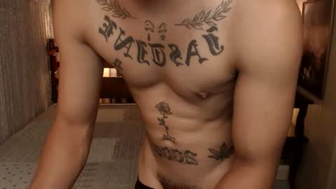 justine_hunk online show from 06/14/26, 06:48