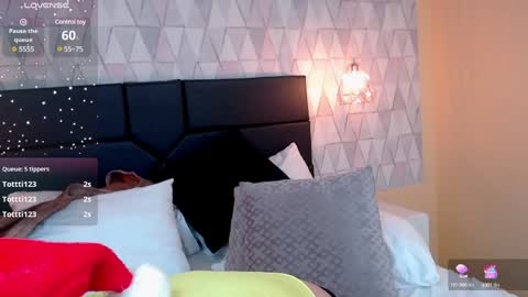 Justine online show from 12/24/24, 08:22