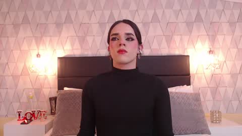 Justine online show from 01/22/25, 05:48