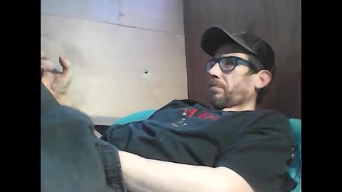 Snapshot of justinjerksit chatting on 12/13/24, 02:16 justinjerksit online show from 12/13/24, 02:16