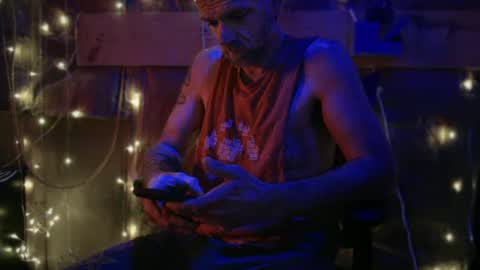 Snapshot of justinmoore1987 chatting on 01/22/25, 11:45 justinmoore1987 online show from 01/22/25, 11:45