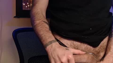 Snapshot of justinmoore1987 chatting on 03/07/25, 01:29 justinmoore1987 online show from 03/07/25, 01:29