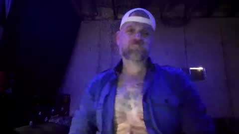 Snapshot of justinmoore1987 chatting on 12/05/25, 07:54 justinmoore1987 online show from 12/05/25, 07:54